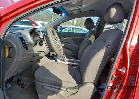 2012 Kia Sportage Base z USA, uszkodzony, nr VIN KNDPB3A21C7336147